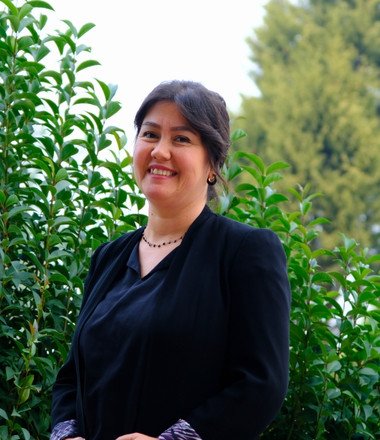 Burcu Şeker - Memur