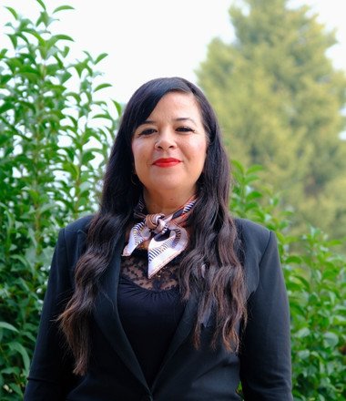 Nihan Aydemir - Memur